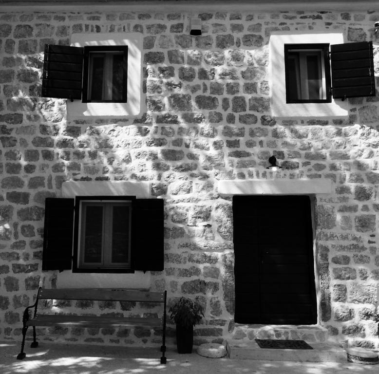 Villa Mima Kotor Exterior photo